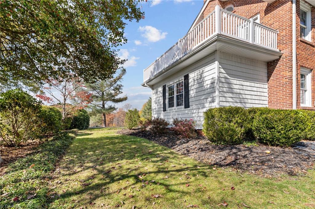 528 Country Club Road Mount Airy, NC 27030 - Photo 35 of 37
