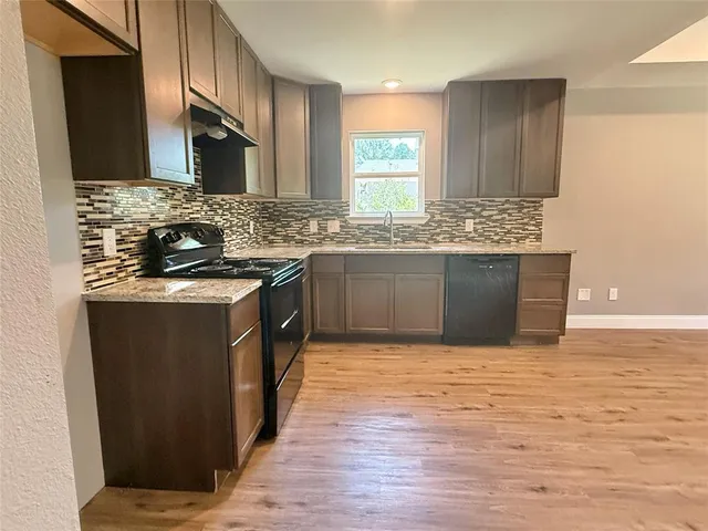 $165,000 | 358 North Cherokee Shores Drive, Mabank, TX 75156