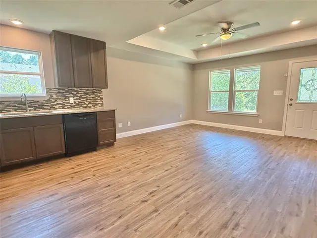 $165,000 | 358 North Cherokee Shores Drive, Mabank, TX 75156