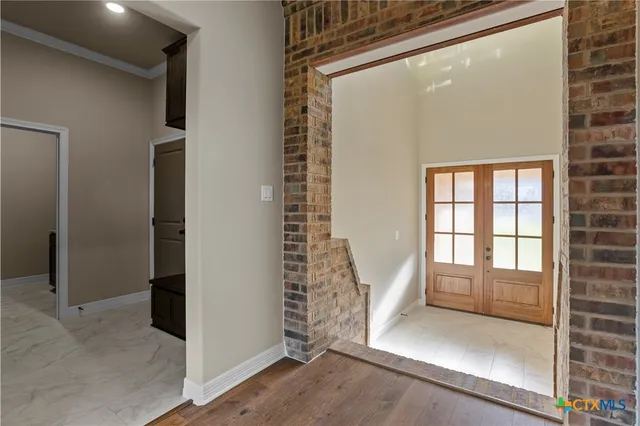 an entryway with a door