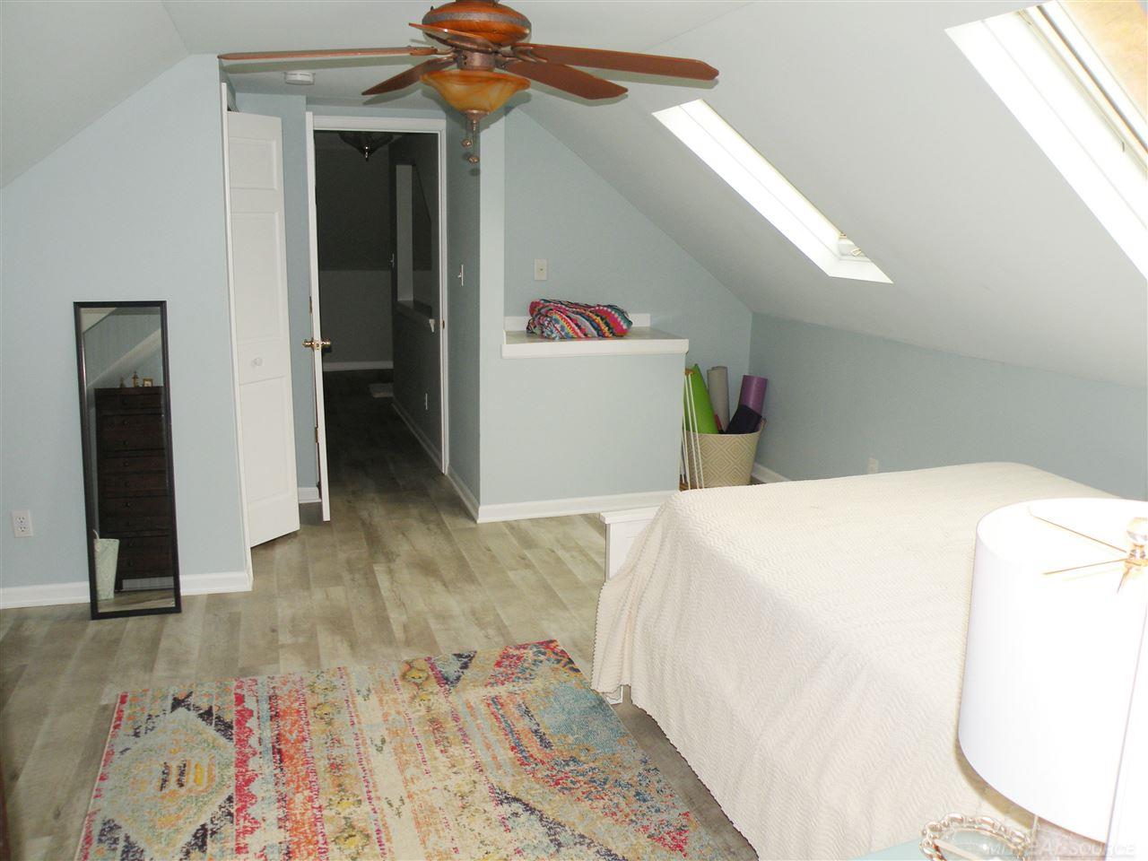 2381 Lakeshore Road Applegate, MI 48401 - Photo 29 of 49 31363950-28.JPG