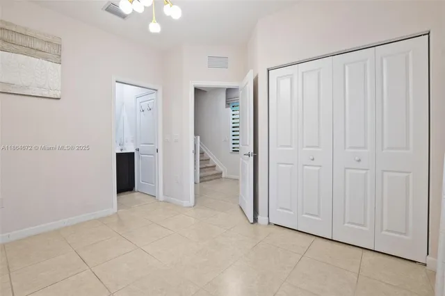$3,000 | 20814 Northeast 5th Court, Miami, FL 33179