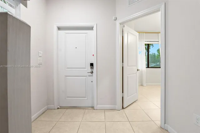 $3,000 | 20814 Northeast 5th Court, Miami, FL 33179