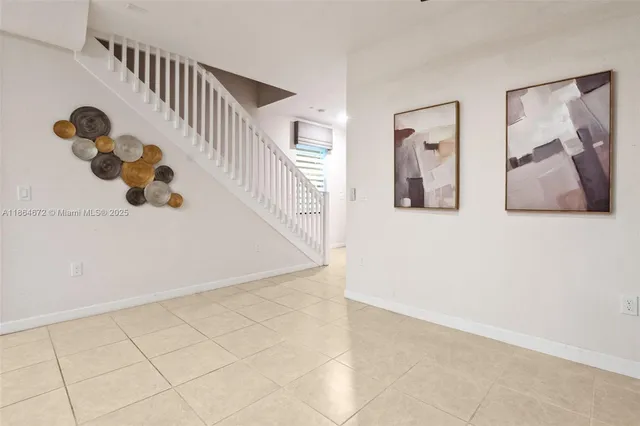 $3,000 | 20814 Northeast 5th Court, Miami, FL 33179