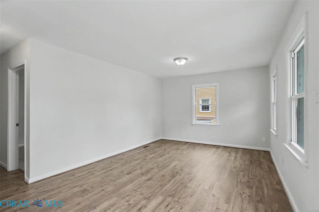 615 Bell Street Hampton, VA 23661 - Photo 7 of 32