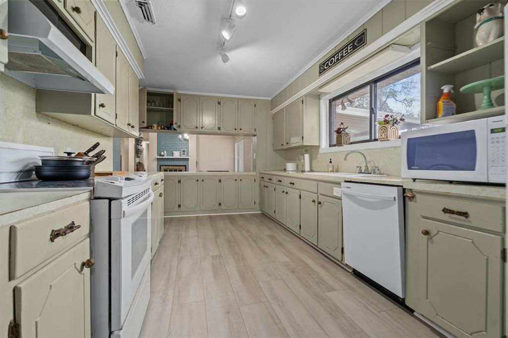 3008 Oak Knob Street Tyler, TX 75701 - Photo 14 of 22