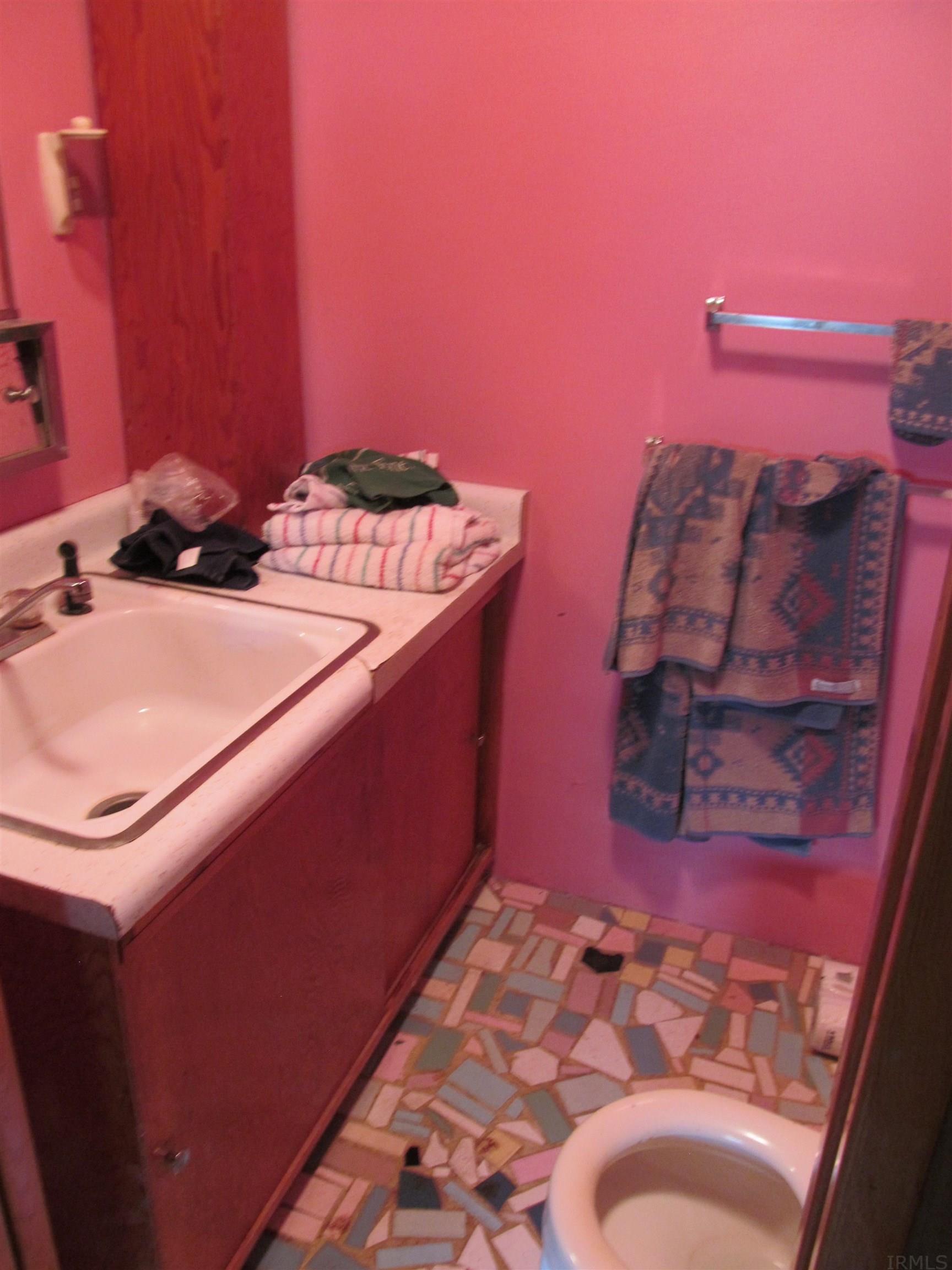 1316 R Street Bedford, IN 47421 - Photo 16 of 22