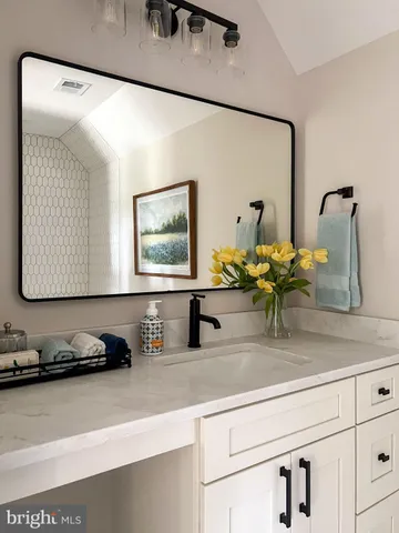 $1,395,000 | 3044 Clearview Farm Lane, Warrenton, VA 20186