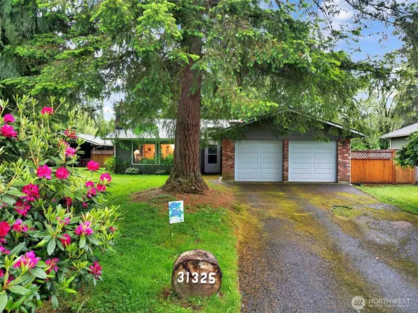 $837,500 | 31325 Northeast 106th Street, Carnation, WA 98014