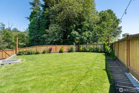 $960,000 | 12570 51st Place South, Tukwila, WA 98178