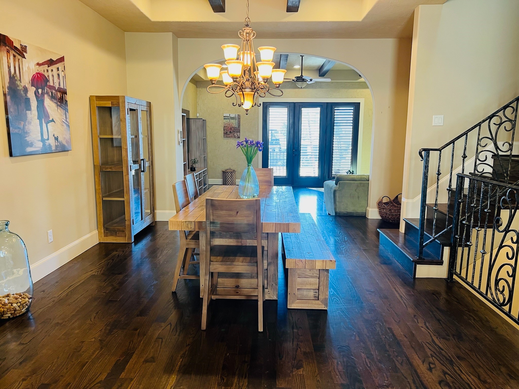 4310 Floyd Street, Unit B Houston, TX 77007 - Photo 14 of 44 a view of a dining room with furniture a chandelier and wooden floor