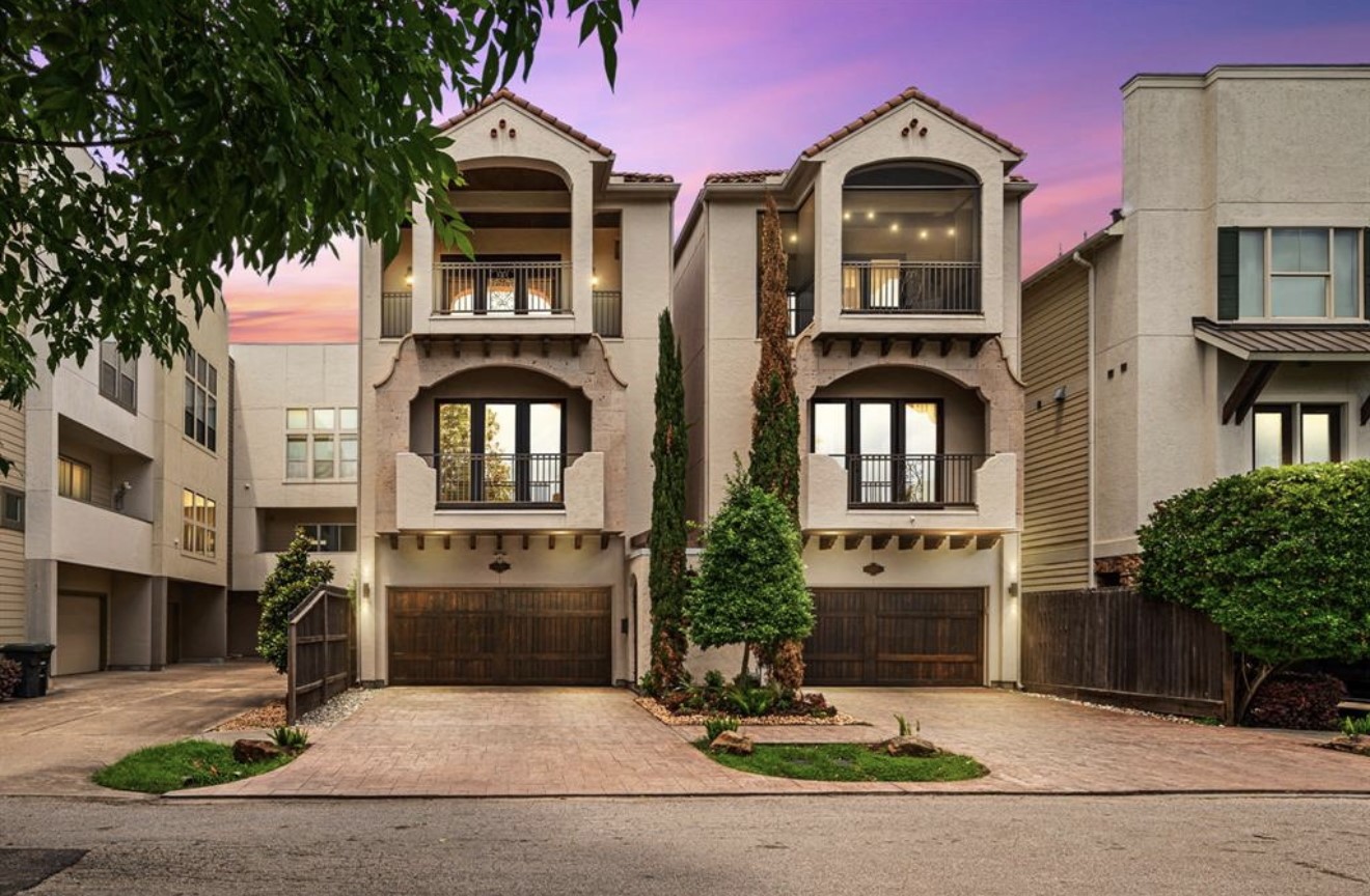 4310 Floyd Street, Unit B Houston, TX 77007 - Photo 2 of 44 a front view of multiple houses
