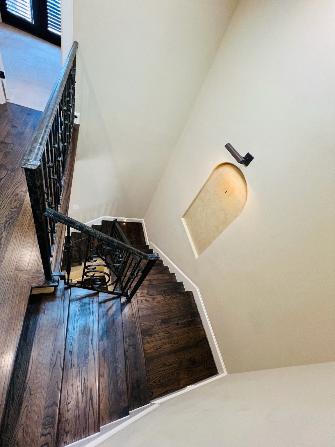 4310 Floyd Street, Unit B Houston, TX 77007 - Photo 42 of 44 a view of stairs and wooden floor