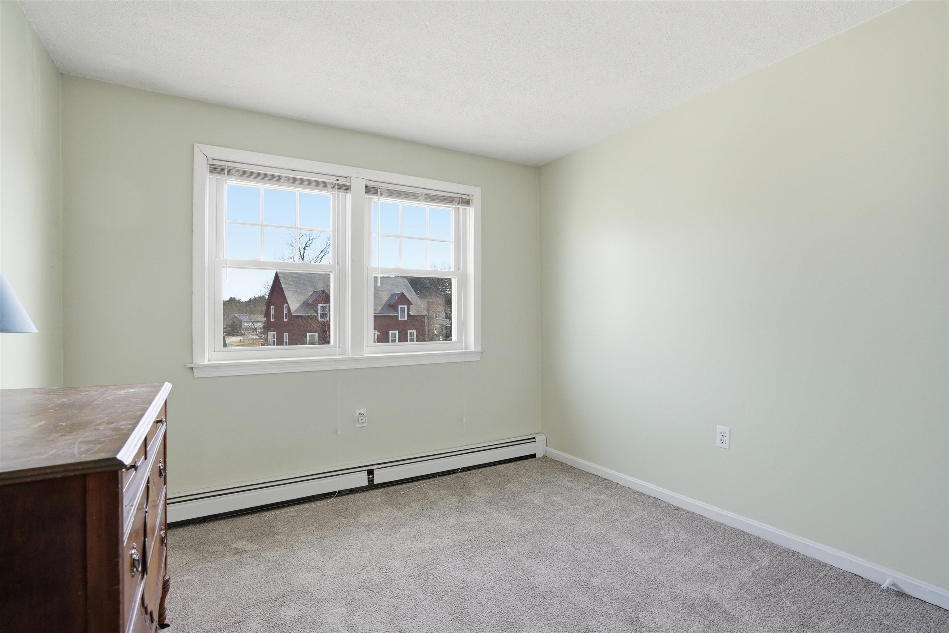 11 Phillip Road, Unit R Derry, NH 03038 - Photo 25 of 41