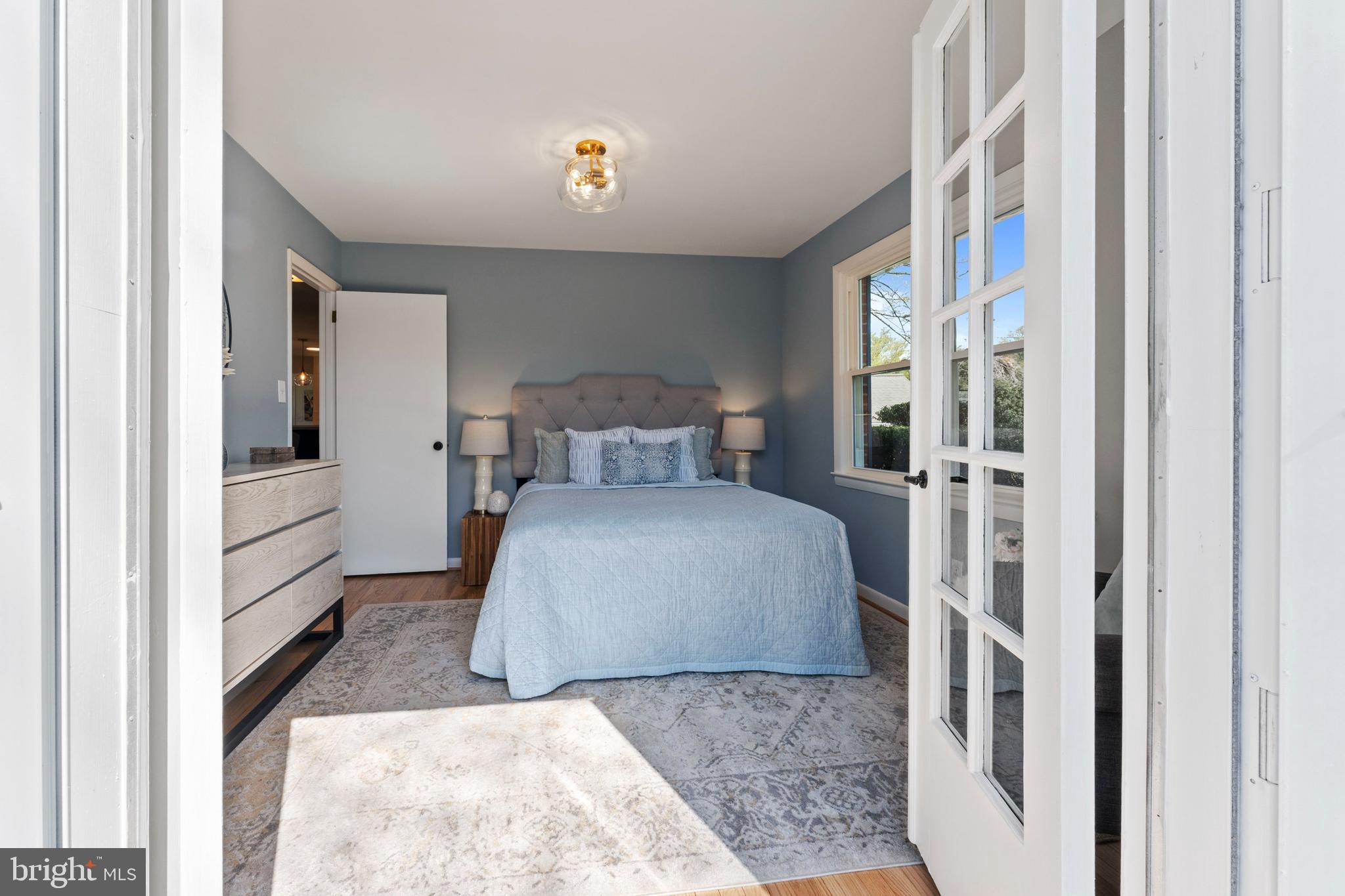 3 Melbourne Avenue Silver Spring, MD 20901 - Photo 20 of 80 a bedroom with a bed and a view of bathroom