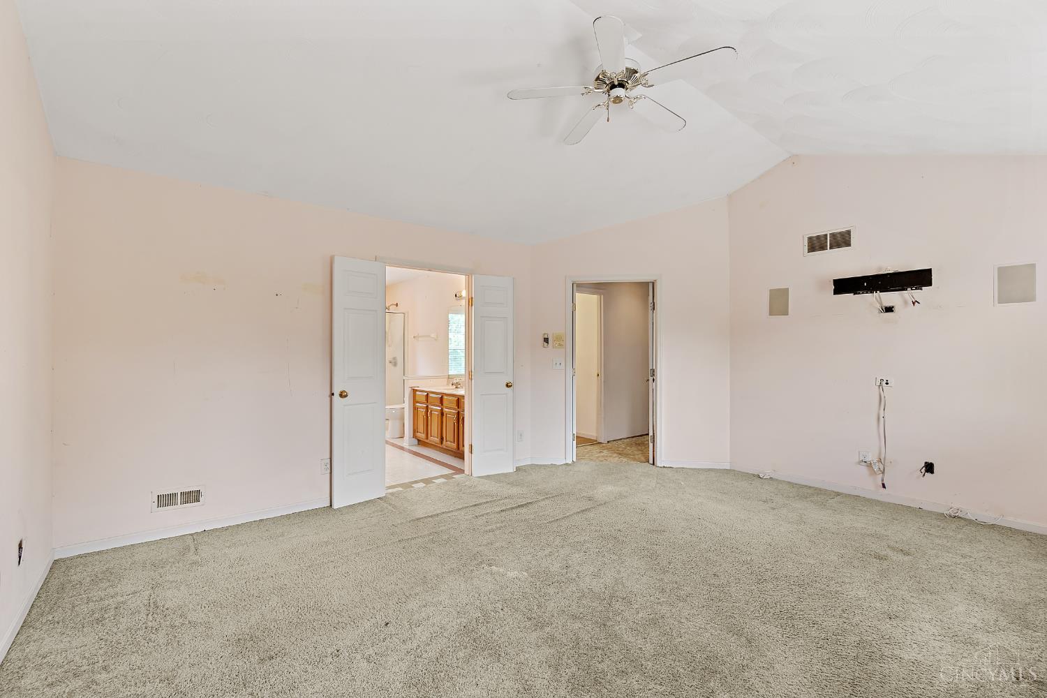 1482 Waycross Road Forest Park, OH 45240 - Photo 17 of 25
