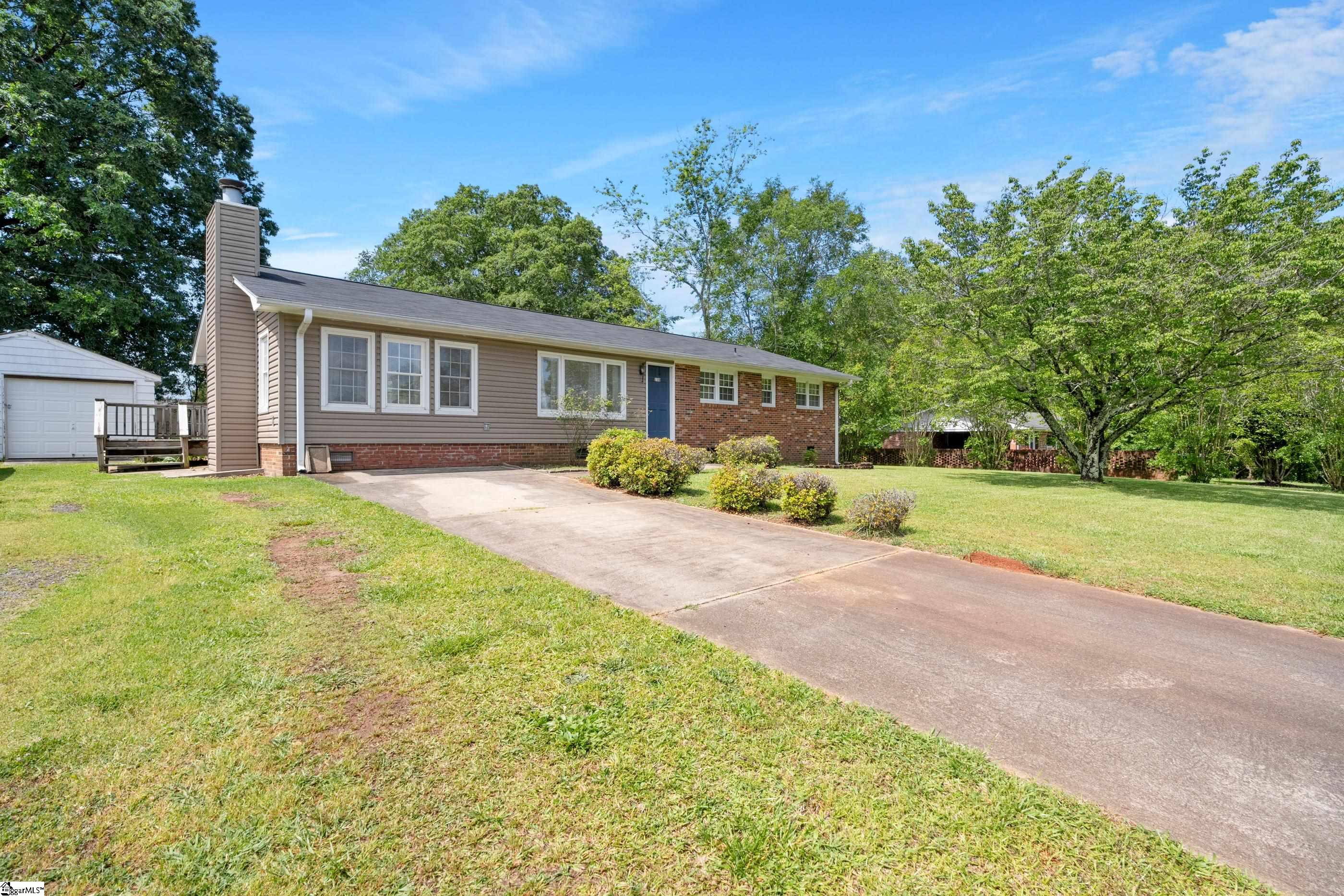 110 Springdale Drive Belton, SC 29627 - Photo 26 of 28