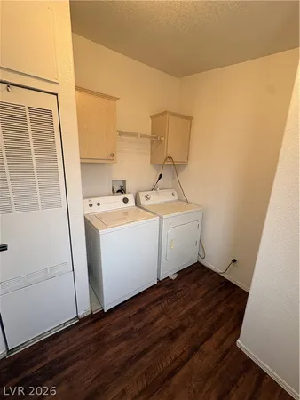 $1,652 | 4877 Saguaro Way, Las Vegas, NV 89121