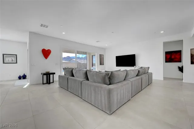 $5,945 | 10851 Mila Lndg Avenue, Las Vegas, NV 89166