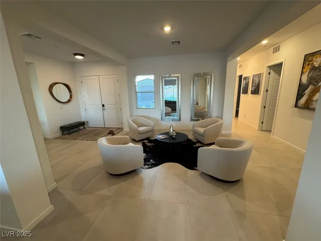 $5,950 | 10851 Mila Lndg Avenue, Las Vegas, NV 89166