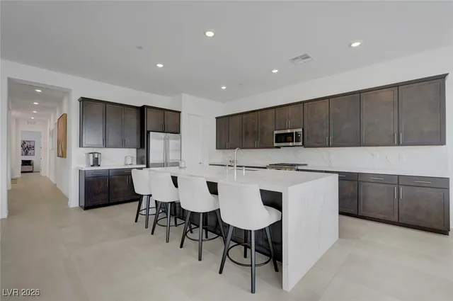 $5,945 | 10851 Mila Lndg Avenue, Las Vegas, NV 89166