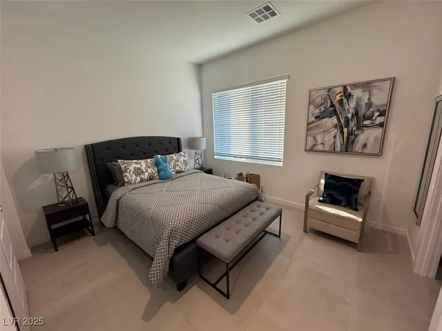 $5,950 | 10851 Mila Lndg Avenue, Las Vegas, NV 89166