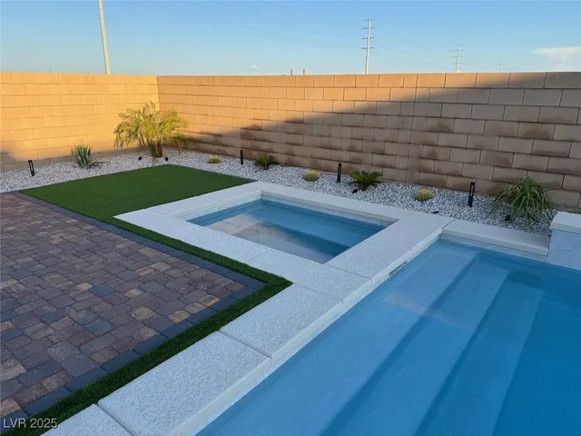 $5,950 | 10851 Mila Lndg Avenue, Las Vegas, NV 89166