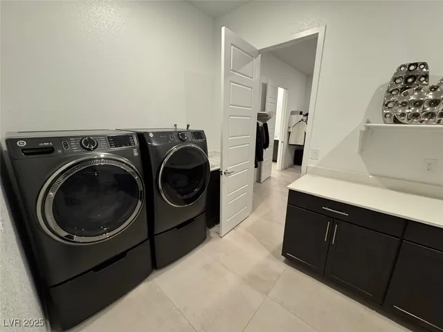 $5,950 | 10851 Mila Lndg Avenue, Las Vegas, NV 89166