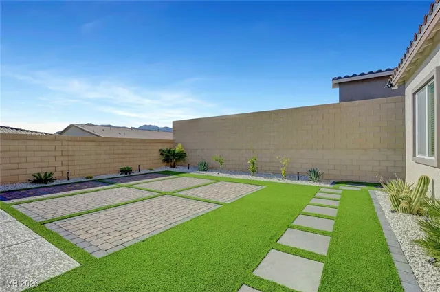 $5,945 | 10851 Mila Lndg Avenue, Las Vegas, NV 89166