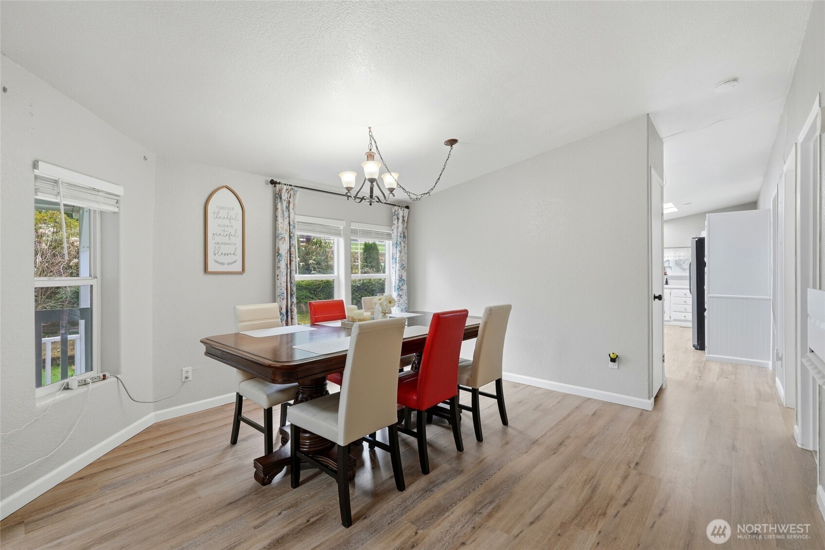 27613 Grandview Road Arlington, WA 98223 - Photo 9 of 30