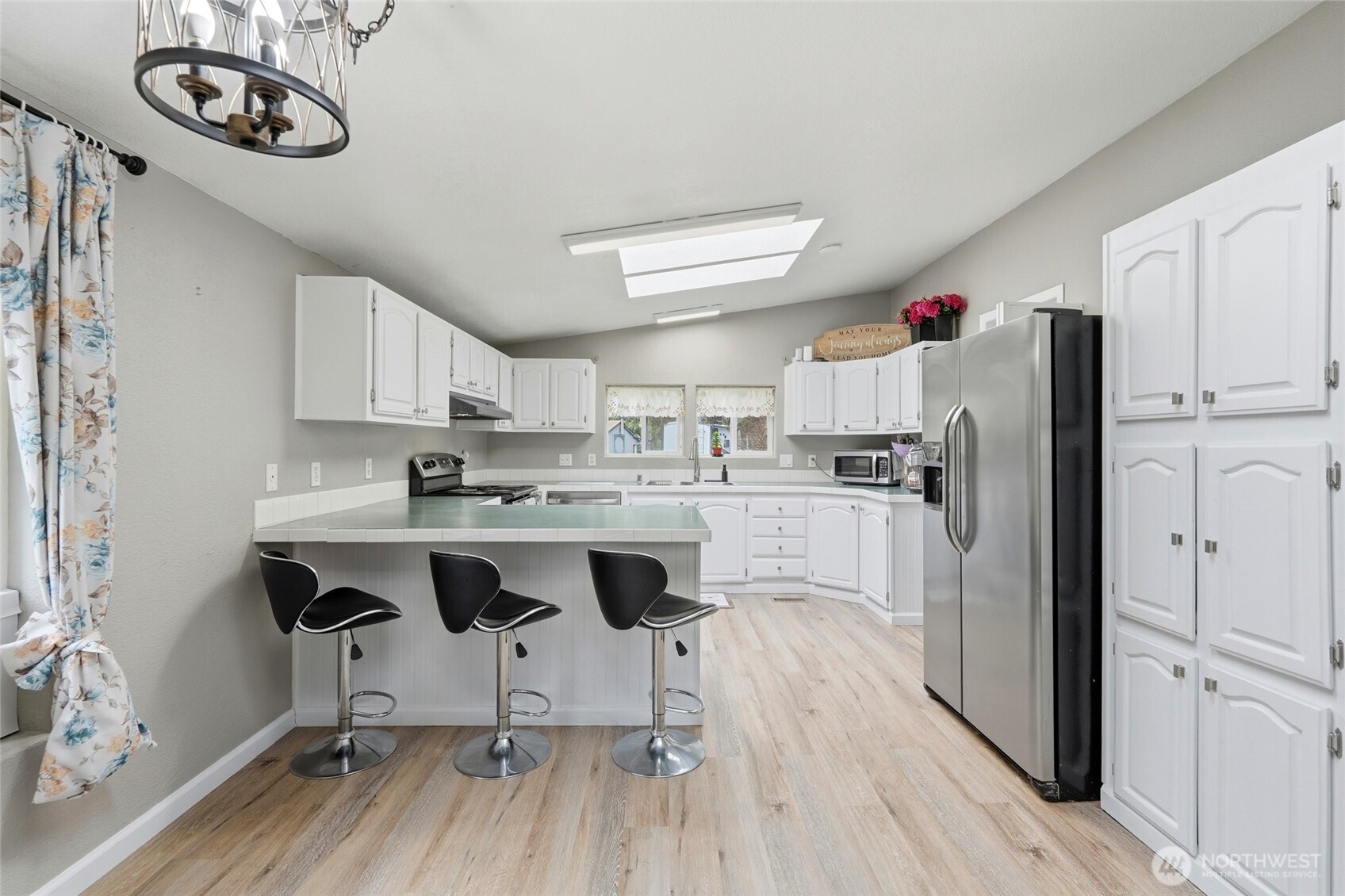 27613 Grandview Road Arlington, WA 98223 - Photo 10 of 30