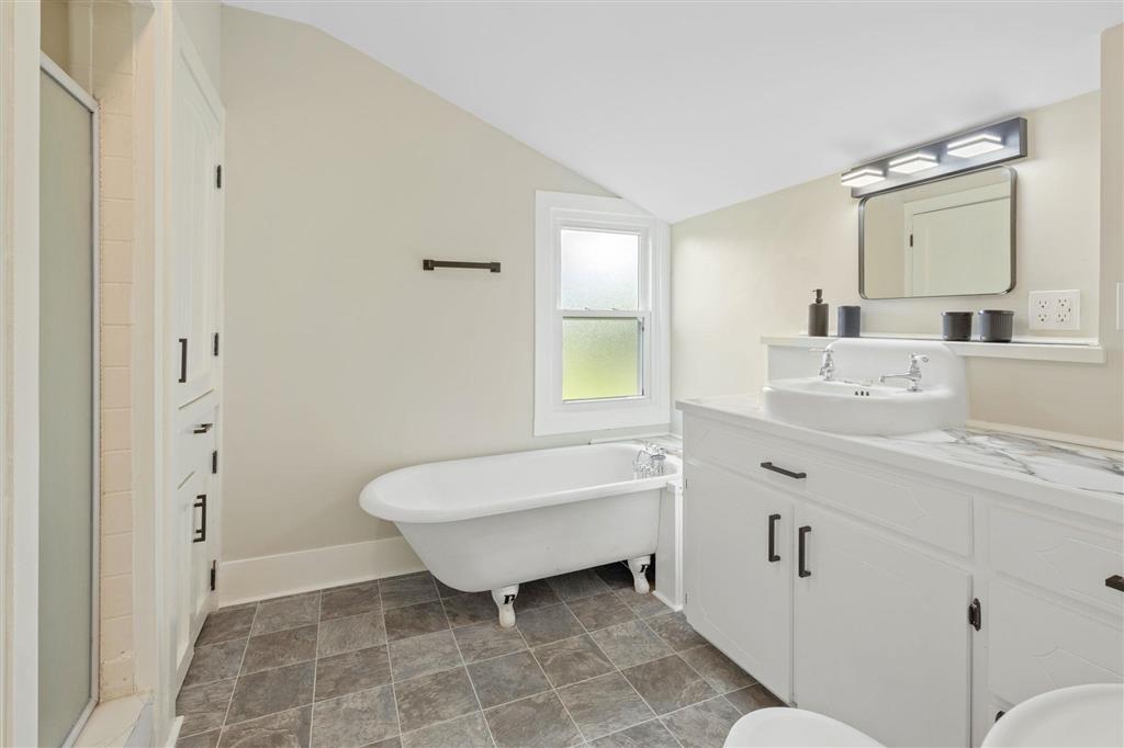 219 Clara Street Jennings, LA 70546 - Photo 20 of 24