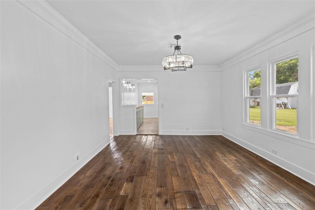 219 Clara Street Jennings, LA 70546 - Photo 10 of 24