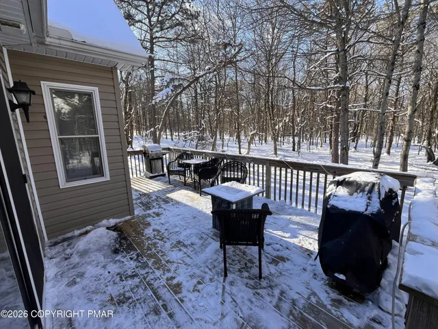 a view of outdoor space yard and patio
