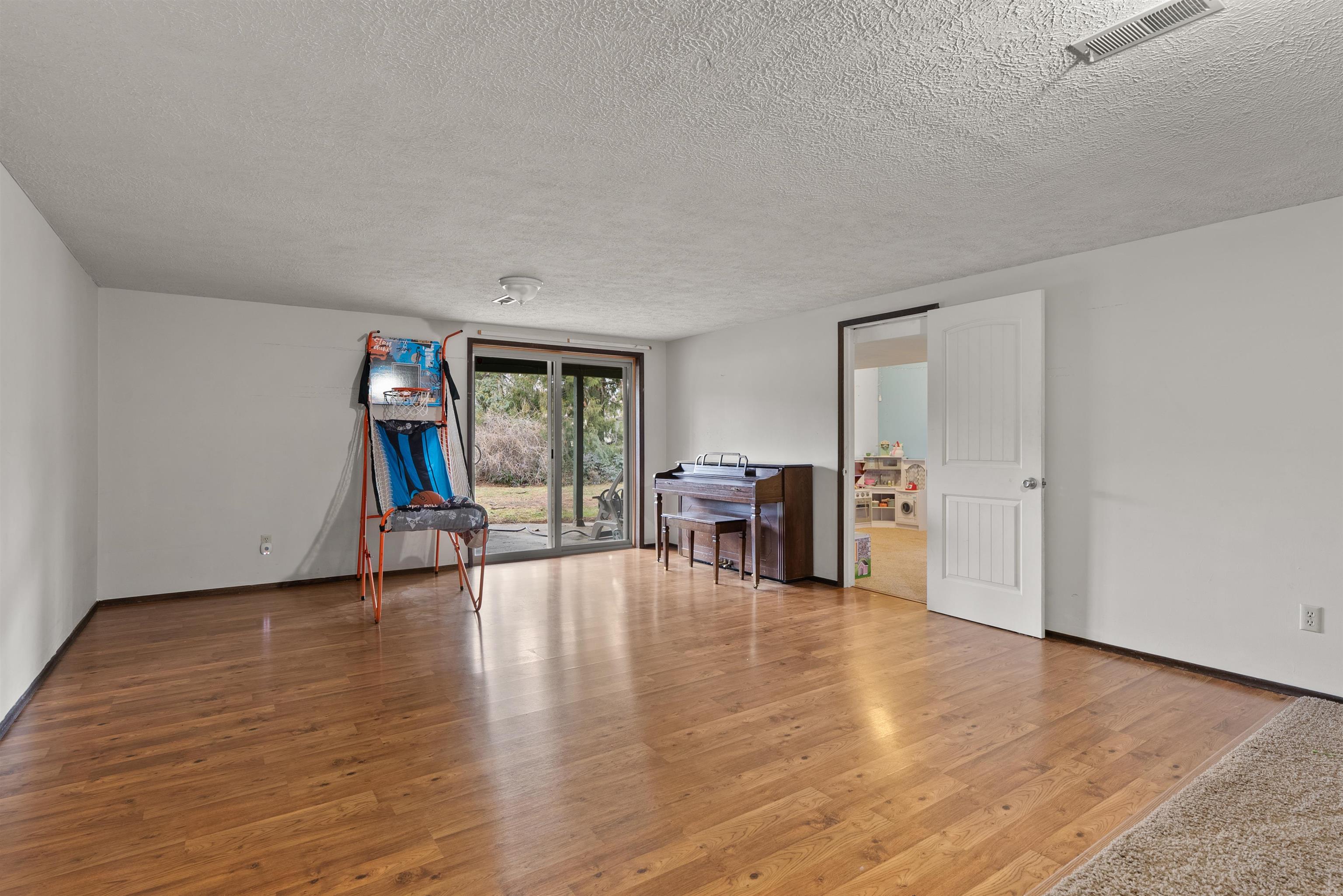 4028 South Ridgeview Drive Spokane Valley, WA 99206 - Photo 31 of 42 Gallery Image 31
