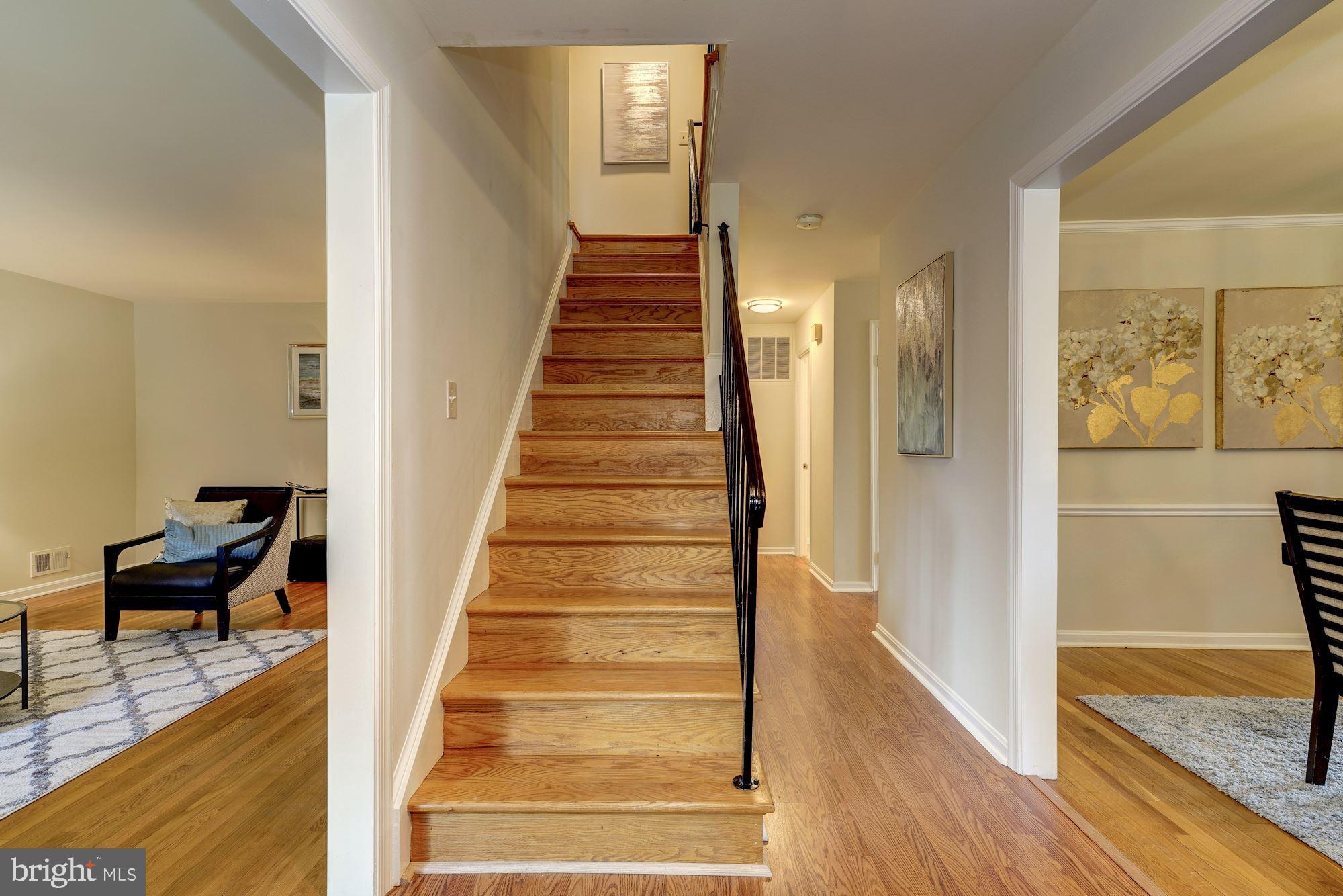 9004 Jones Mill Road Chevy Chase, MD 20815 - Photo 4 of 39 Stairway to the 2nd floor