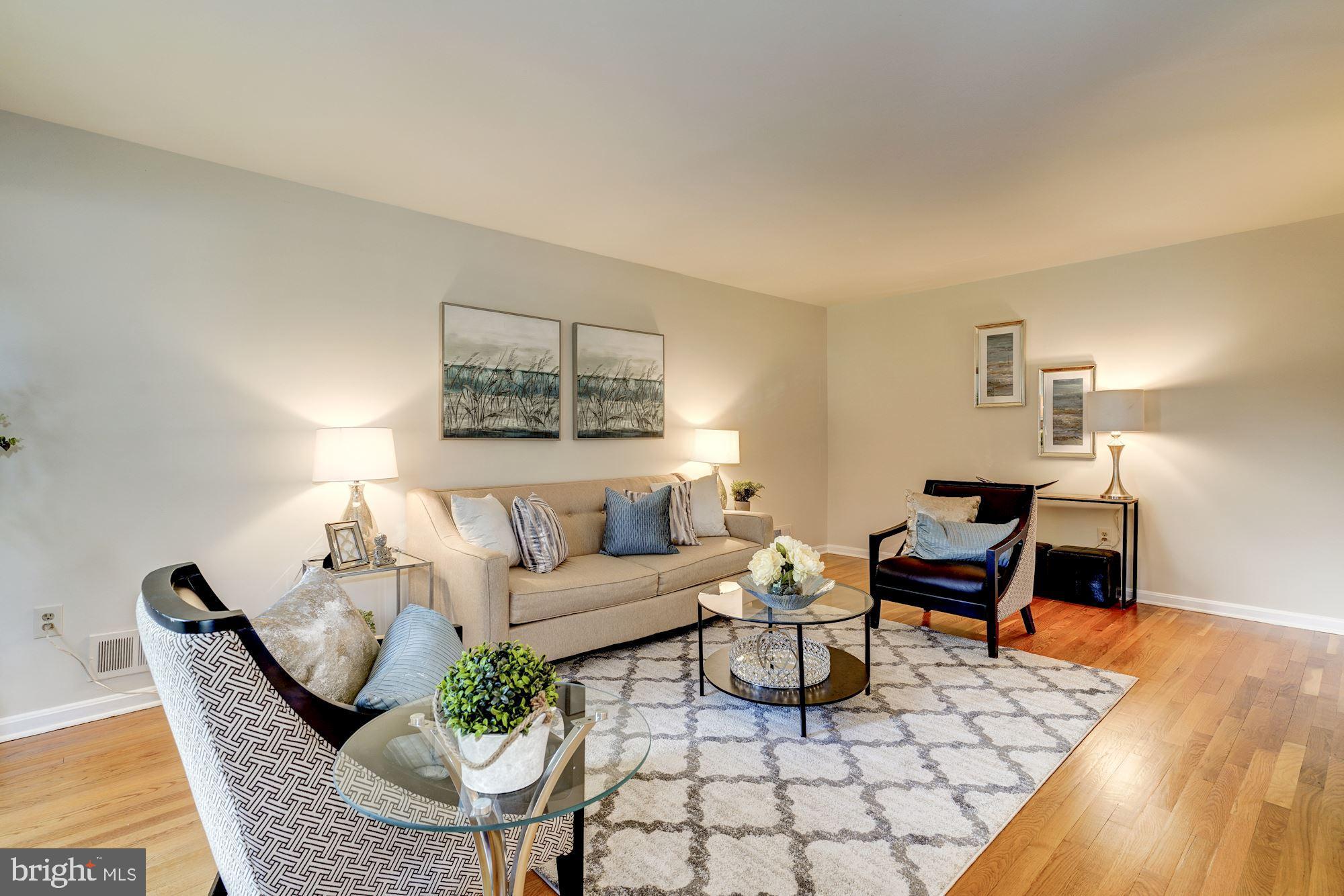 9004 Jones Mill Road Chevy Chase, MD 20815 - Photo 5 of 39 Lovely living room