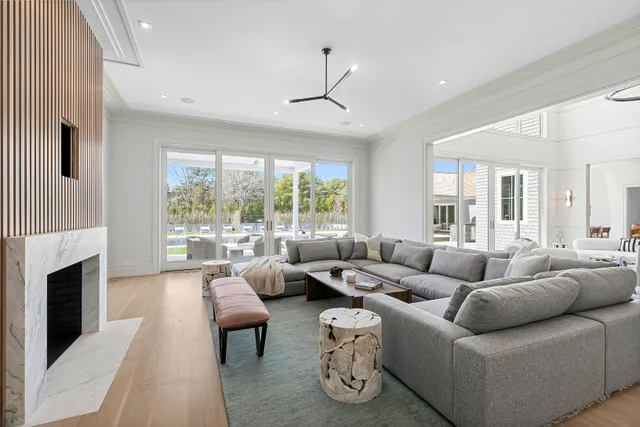 $350,000 | 148 Head Of Pond Road, Water Mill, NY 11976