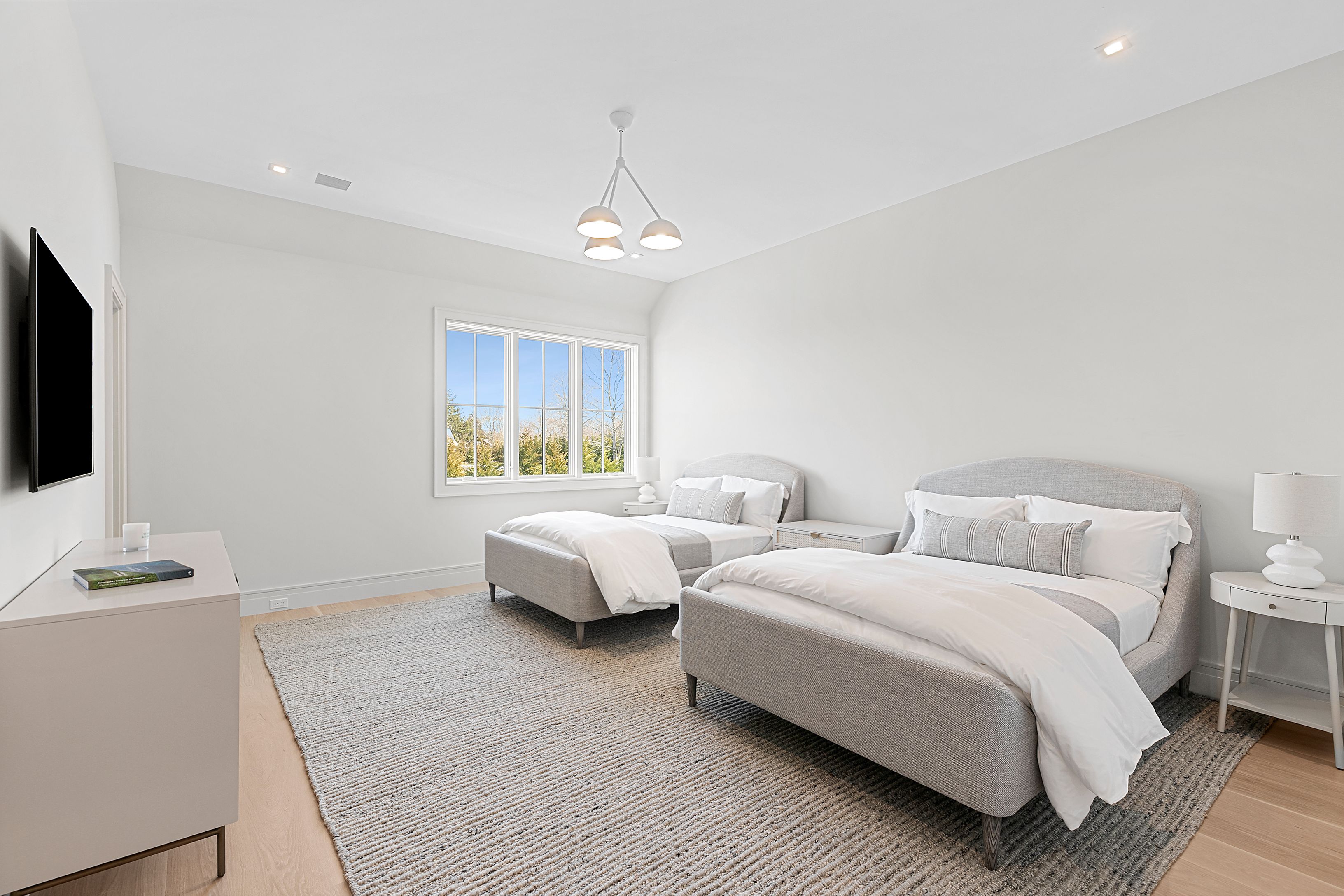 148 Head Of Pond Road Water Mill, NY 11976 - Photo 36 of 51