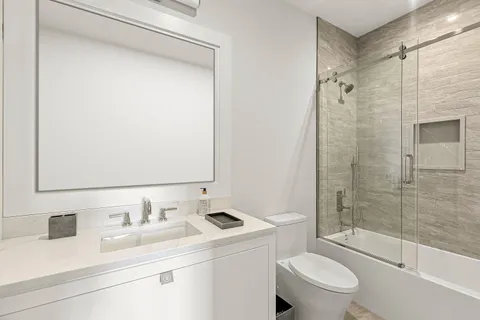 148 Head Of Pond Road, Water Mill, NY 11976