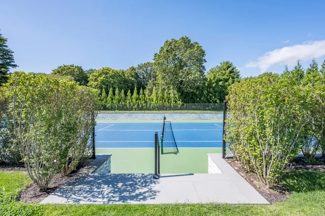 $350,000 | 148 Head Of Pond Road, Water Mill, NY 11976