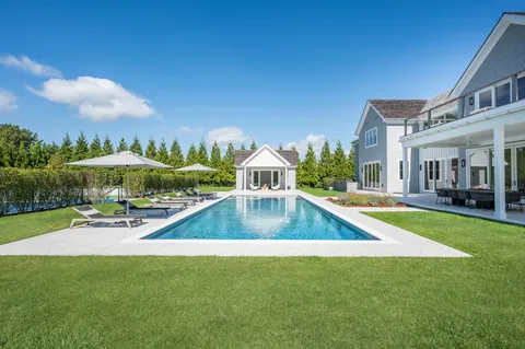 148 Head Of Pond Road, Water Mill, NY 11976