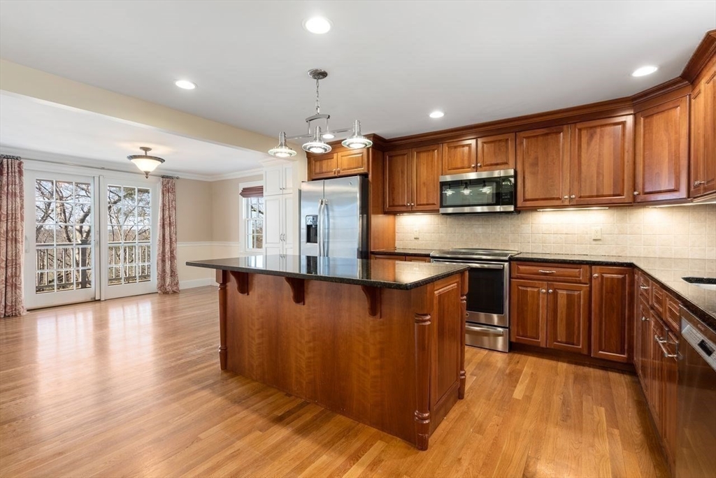 83 Wachusett Road Needham, MA 02492 - Photo 9 of 23