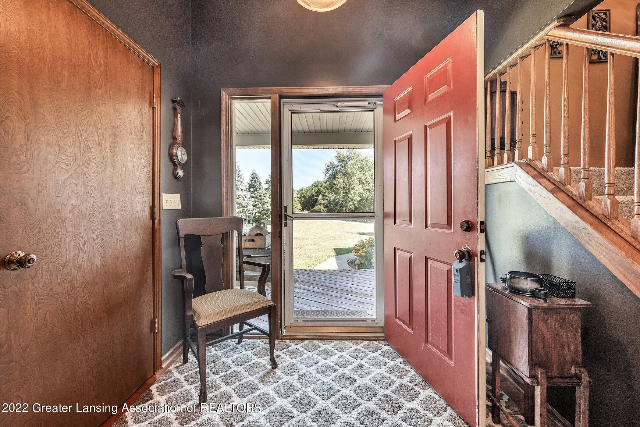 2390 South Edgar Road Mason, MI 48854 - Photo 3 of 40 Foyer