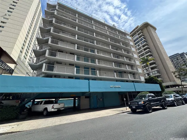 a car parked in front of a building