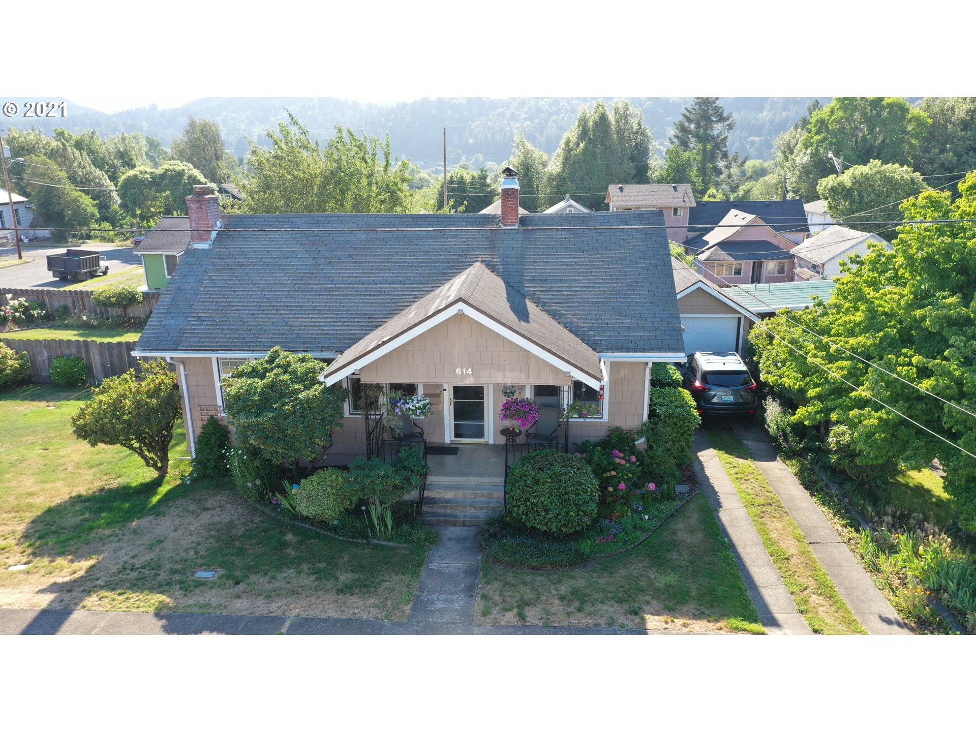 614 5th Street Myrtle Point, OR 97458 - Photo 1 of 28 Gallery Image 1