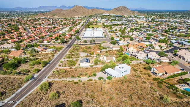 $399,000 | 1711 East Sharon Drive, Phoenix, AZ 85022