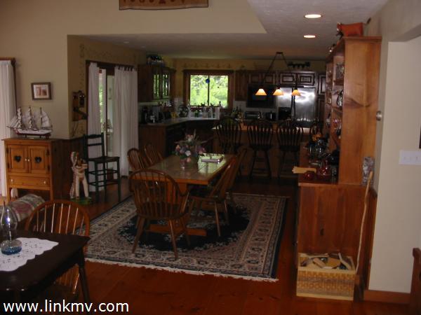 3 Cosmos Way Edgartown, MA 02539 - Photo 17 of 29 http://d1qzqeyxiitrap.cloudfront.net/photos/20059/600/34d9ed4e.jpg