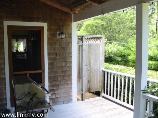 3 Cosmos Way Edgartown, MA 02539 - Photo 5 of 29 http://d1qzqeyxiitrap.cloudfront.net/photos/20059/600/8bd33542.jpg