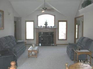 9918 Cemetery Road Erie, MI 48133 - Photo 5 of 20 VCeiling & Marble FP